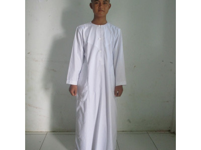 Pakaian Sekolah dan Ke Mesjid